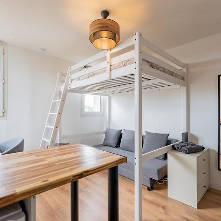 Charlemagne - Studio Confortable Avec Parking Gratuit - Quelques Pas De La Gare, Cuisine, Wifi Appartement Arras Buitenkant foto