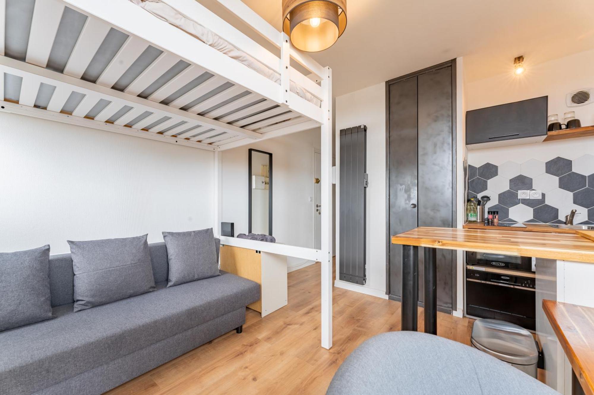 Charlemagne - Studio Confortable Avec Parking Gratuit - Quelques Pas De La Gare, Cuisine, Wifi Appartement Arras Buitenkant foto