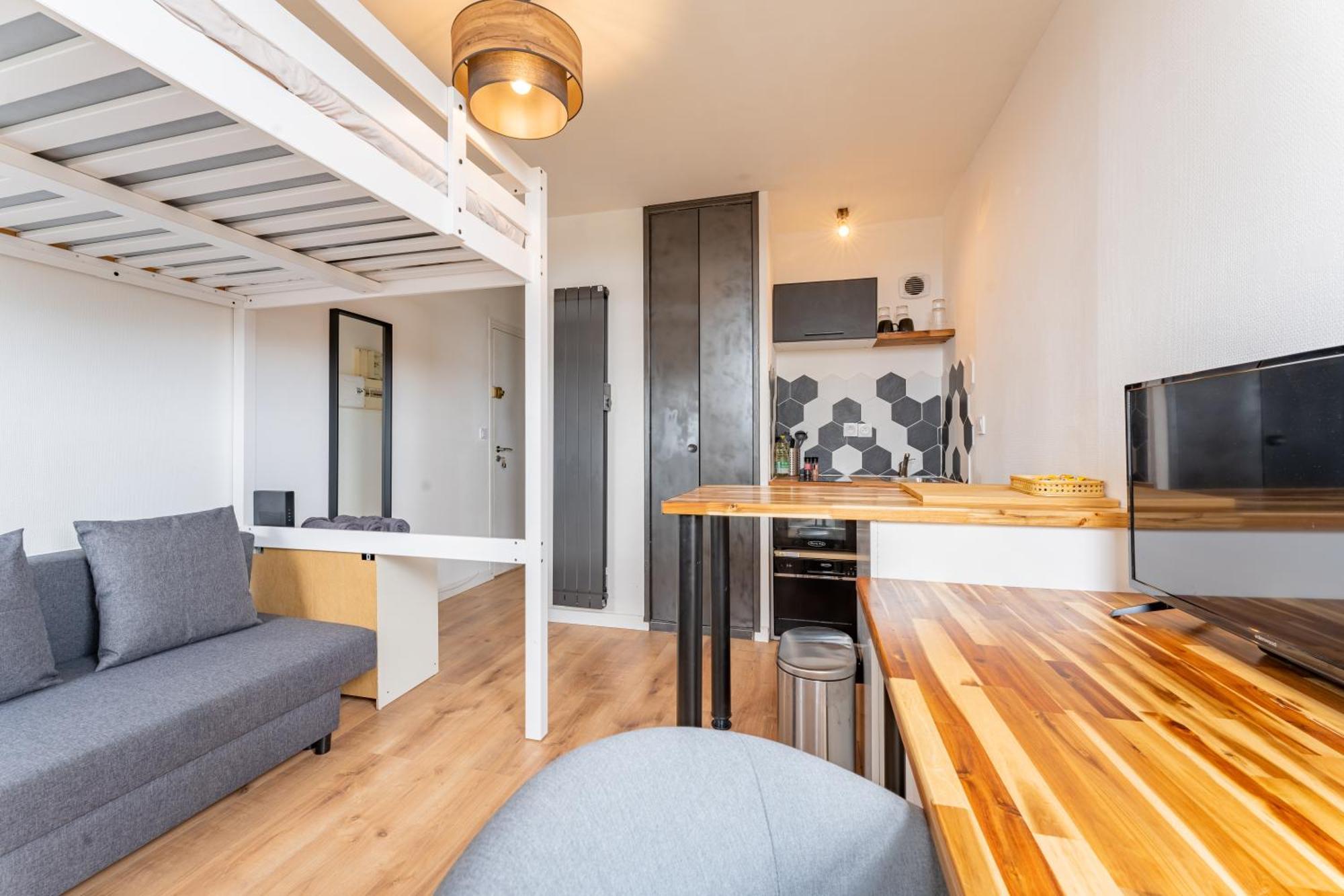Charlemagne - Studio Confortable Avec Parking Gratuit - Quelques Pas De La Gare, Cuisine, Wifi Appartement Arras Buitenkant foto